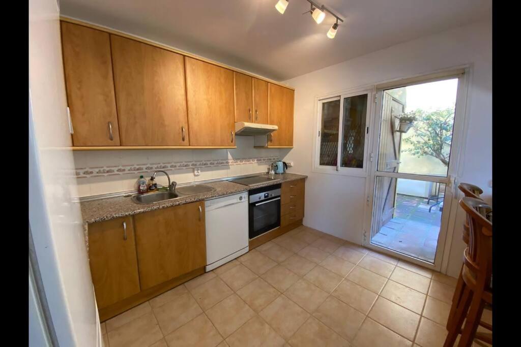 3 Bedroom Home With Amazing Views & Outdoor Spaces Manilva Kültér fotó
